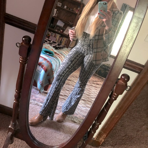 Mami Ruth bell bottoms - Picture 1 of 3